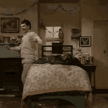 Sleepy Going To Bed Animatie Gif